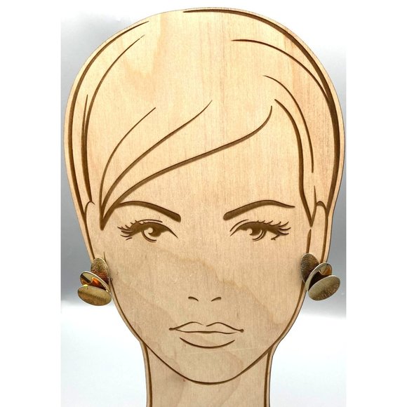 Chic Vintage Flared Thumbprint Earrings, Unique Gold Tone Clip Ons - Picture 3 of 5